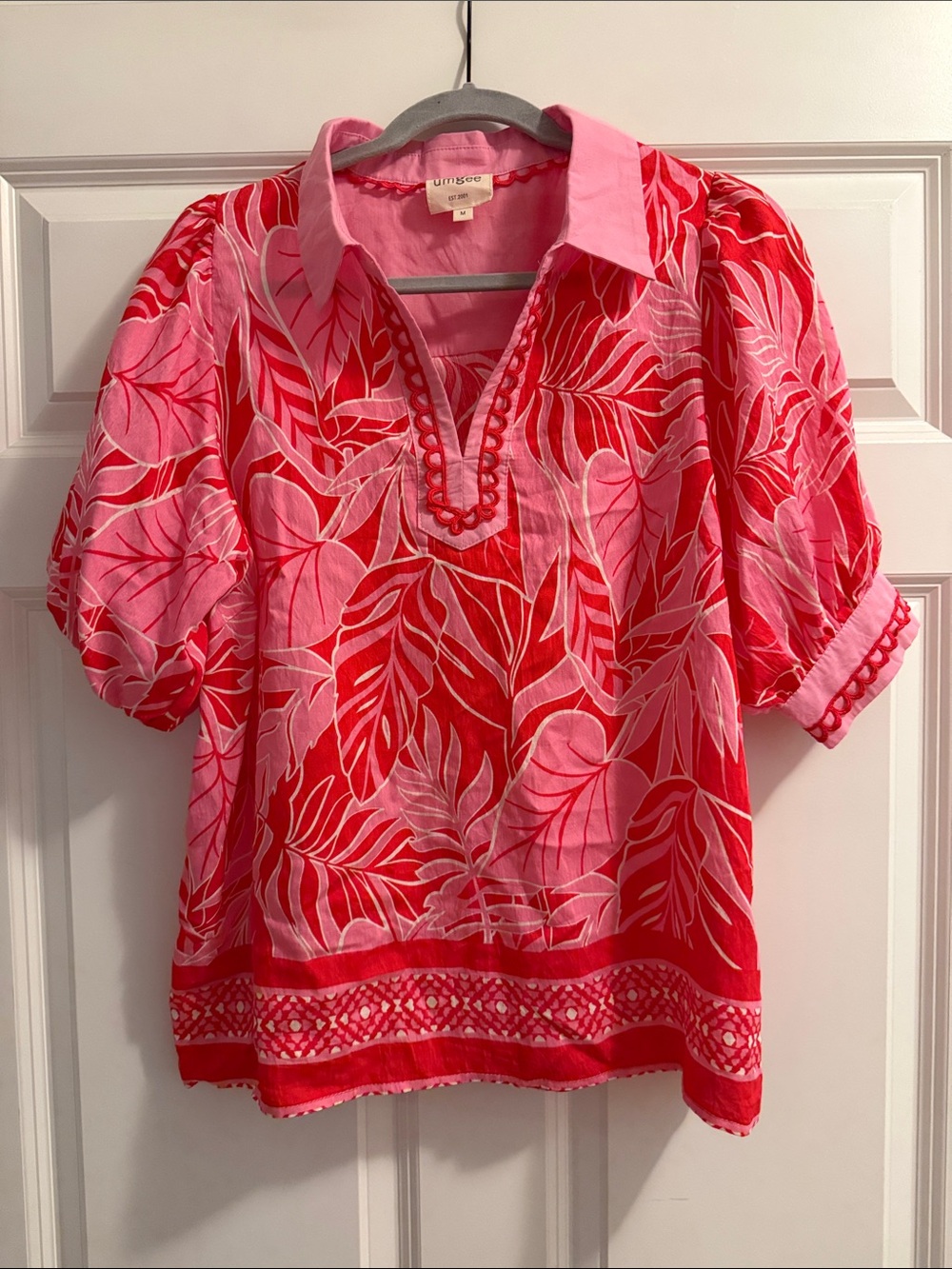Umgee Pink & Red Leaf-Print V-Neck Puff Sleeve Tunic